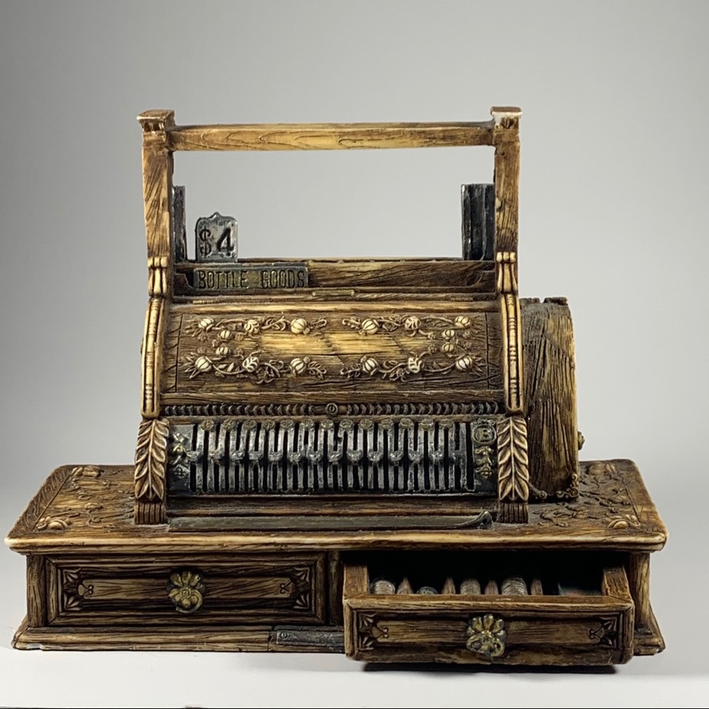 Antique SS Sarna collectibles cash register